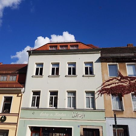 Holiday Apartment In The Lessing Town Of 卡门茨 外观 照片