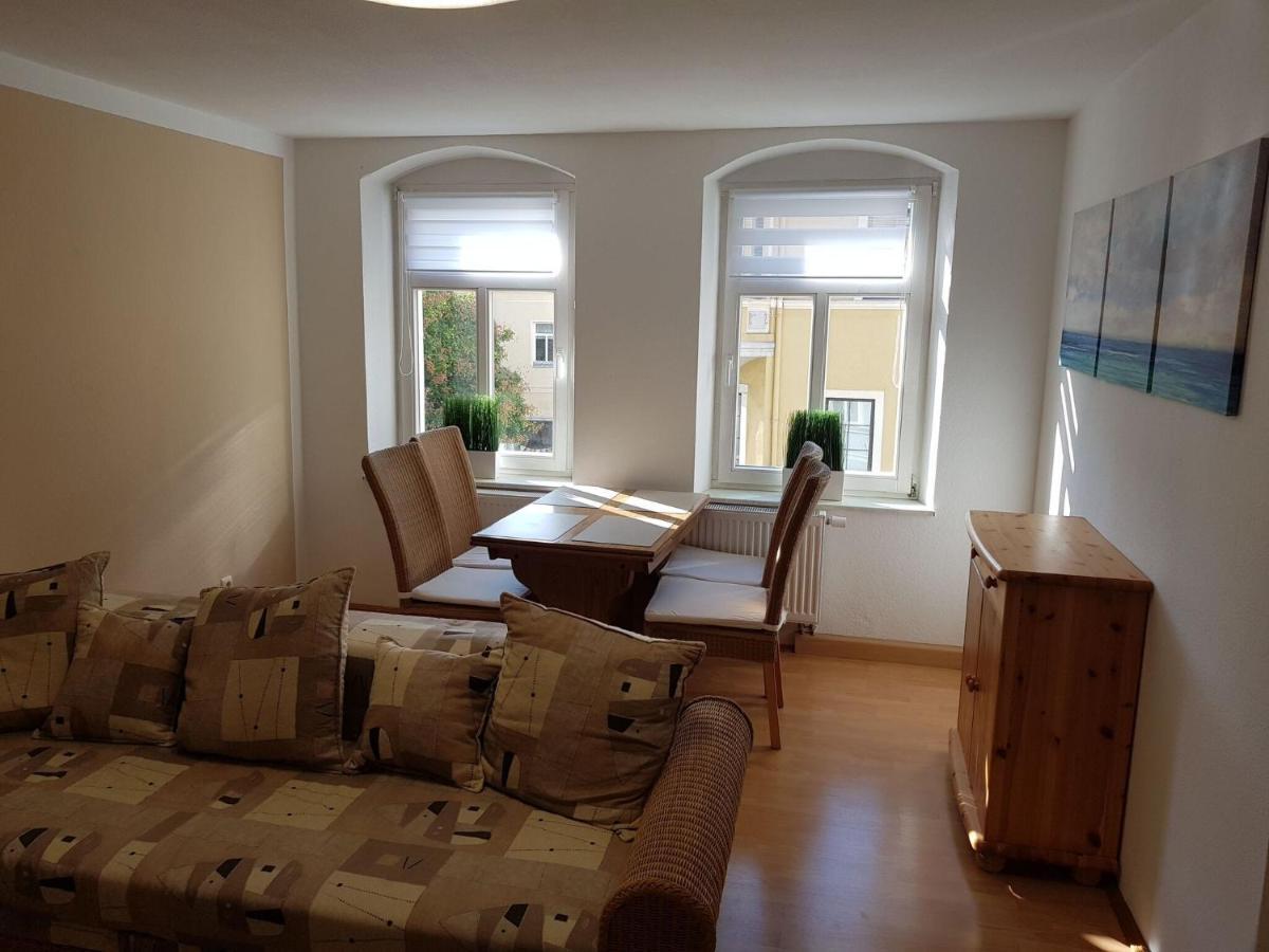 Holiday Apartment In The Lessing Town Of 卡门茨 外观 照片
